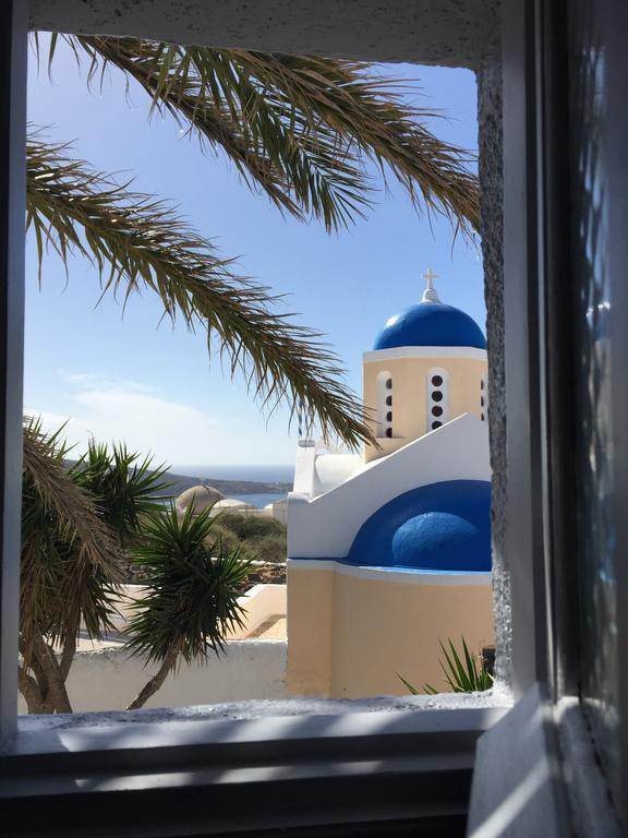 Christos Apartments Oia Bagian luar foto