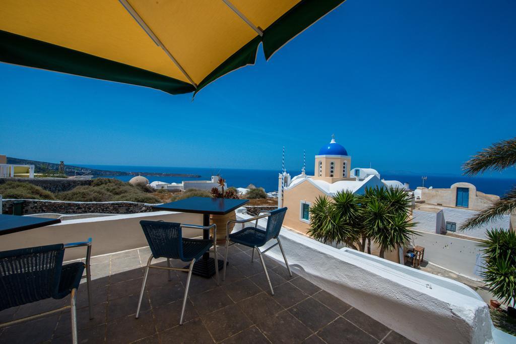 Christos Apartments Oia Bagian luar foto