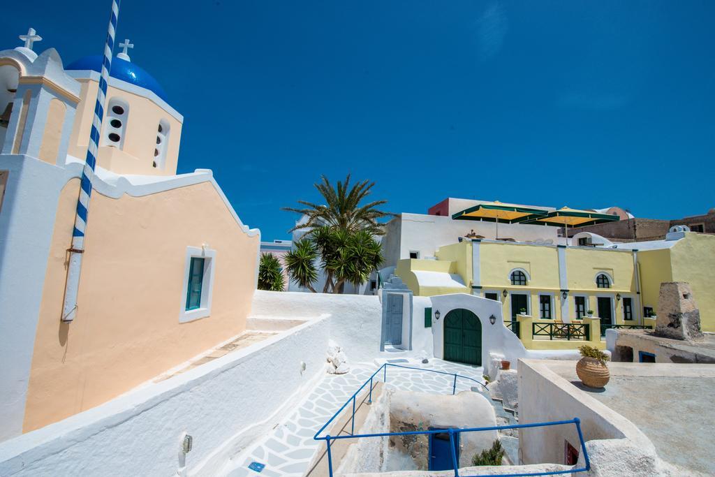 Christos Apartments Oia Bagian luar foto