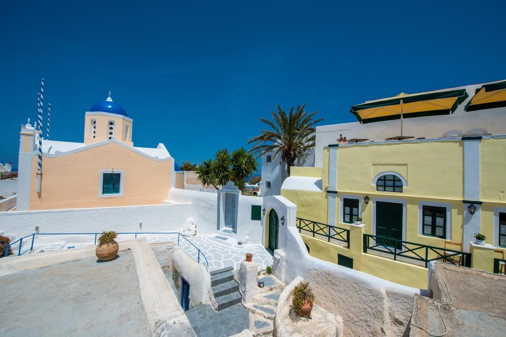 Christos Apartments Oia Bagian luar foto